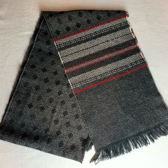 Unisex Winter Scarf - Picture 1 of 5